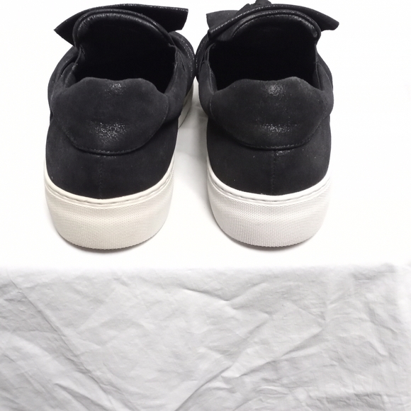 J SLIDES Black Suede w/Bow on Top Sneakers - Picture 6 of 8